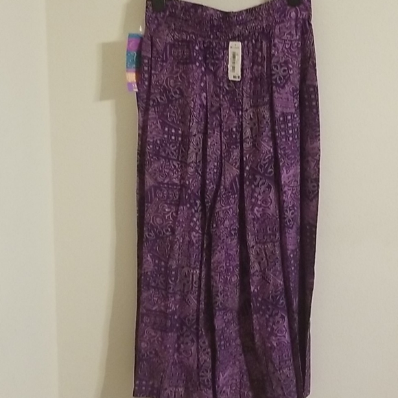 Sk&Company 2pc Culottes Set NWT - Picture 10 of 12